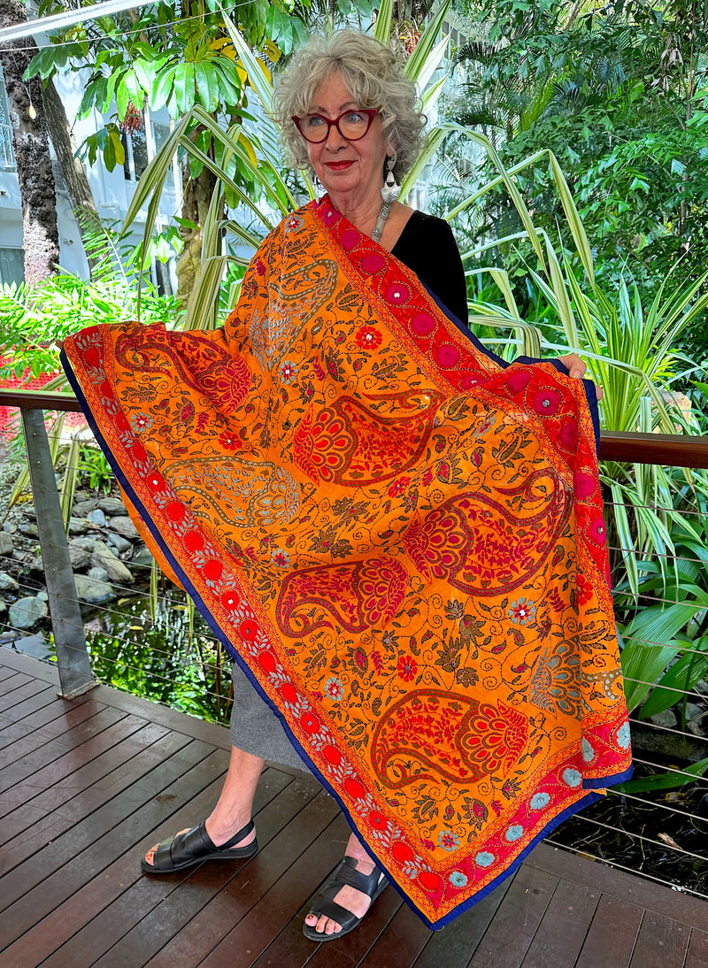 Long embroidered orange shawl - Pallu Design