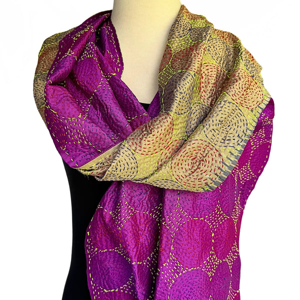 Magenta kantha scarf - Pallu Design